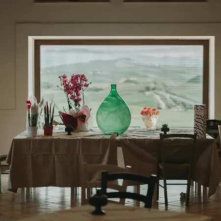 Gospodarstwo agroturystyczne Masseria Baglio Perciata *