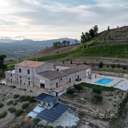 Masseria Baglio Perciata Alloggio per agriturismo Camporeale